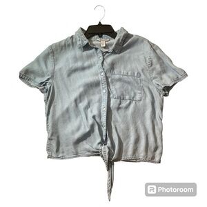 Arizona Jean Co denim crop tye up shirt